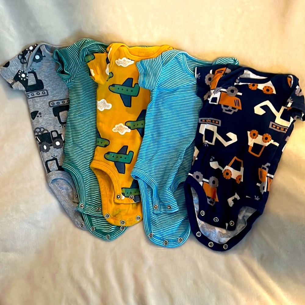 Carters 5 piece onesies 3 months